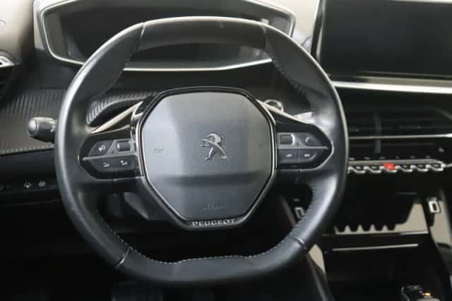 Peugeot e-2008 (2021) thumbnail 6
