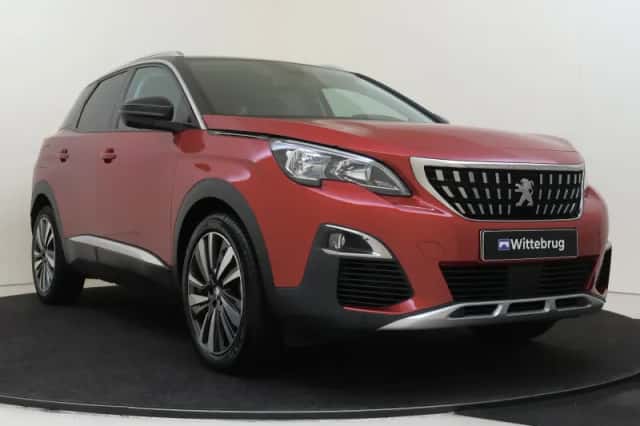 Peugeot 3008 (2020) thumbnail 3