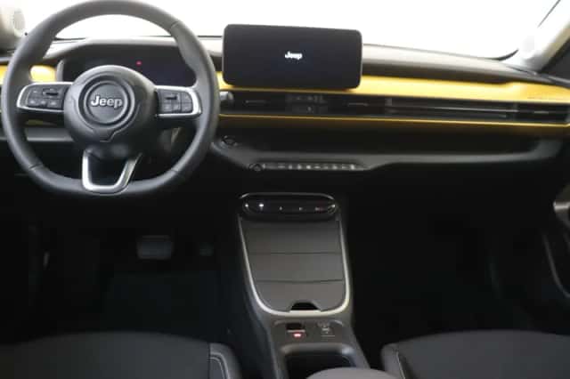 Jeep Avenger (2023) thumbnail 5