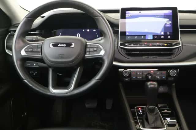 Jeep Compass (2022) thumbnail 6