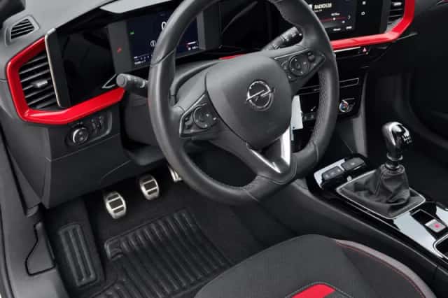 Opel Mokka (2023) thumbnail 4