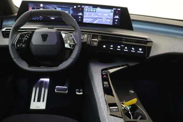 Peugeot e-3008 (2026) thumbnail 5