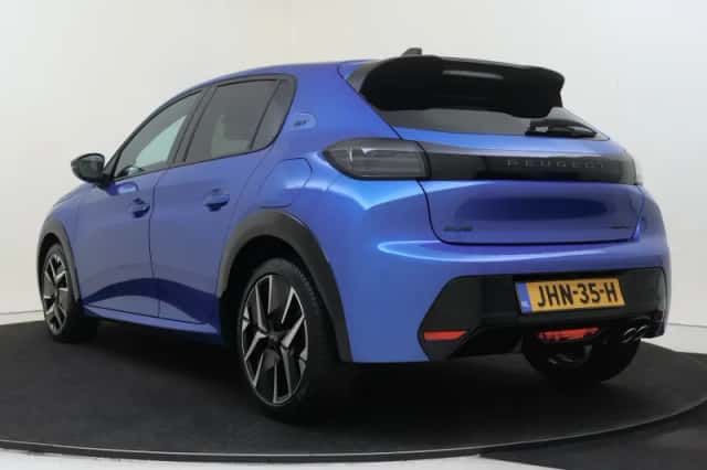 Peugeot 208 (2025) thumbnail 4