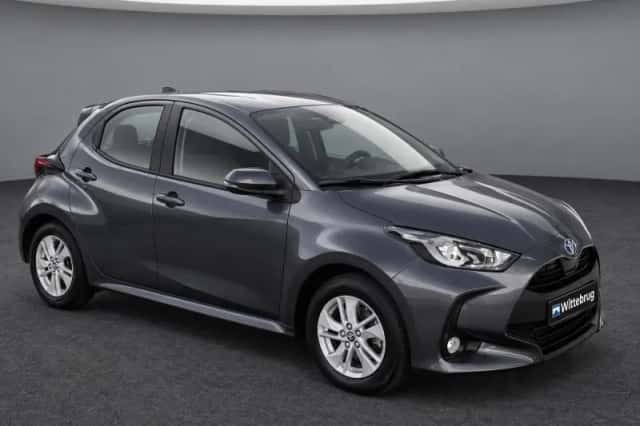 Toyota Yaris (2024) thumbnail 6