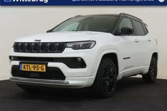 Jeep Compass (2022) thumbnail 1