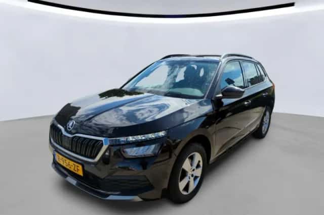 Škoda Kamiq (2023) thumbnail 3