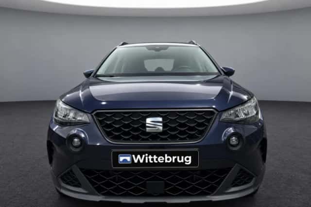 SEAT Arona (2022) thumbnail 4