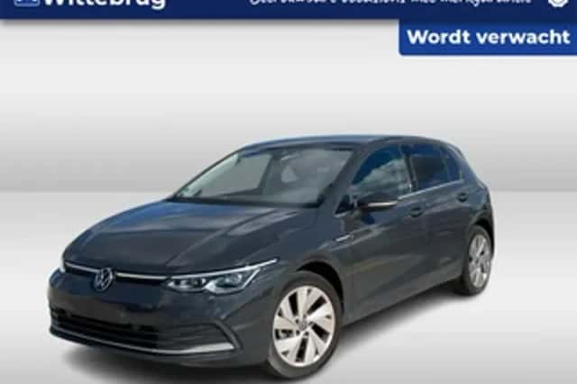 Volkswagen Golf (2022) thumbnail 1