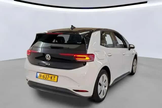 Volkswagen ID.3 (2021) thumbnail 6