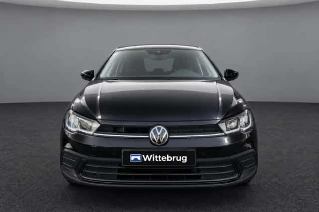 Volkswagen Polo (2023) thumbnail 4