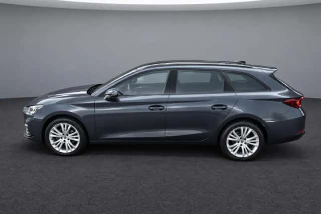 SEAT Leon Sportstourer (2024) thumbnail 6