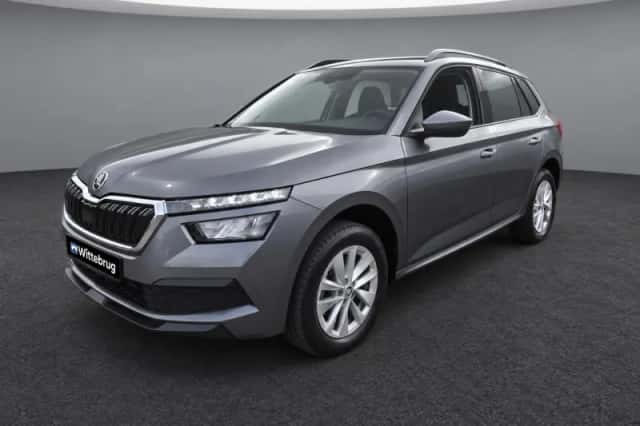 Škoda Kamiq (2023) thumbnail 3