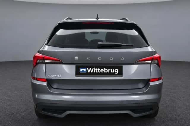 Škoda Kamiq (2023) thumbnail 5