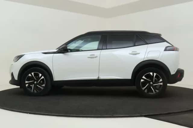 Peugeot 2008 (2021) thumbnail 3