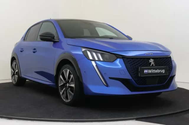 Peugeot e-208 (2022) thumbnail 3