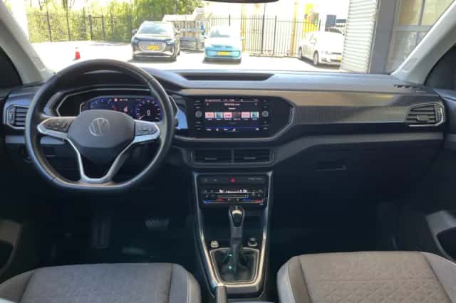Volkswagen T-Cross (2022) thumbnail 5
