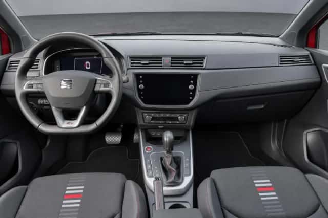 SEAT Arona (2020) thumbnail 4