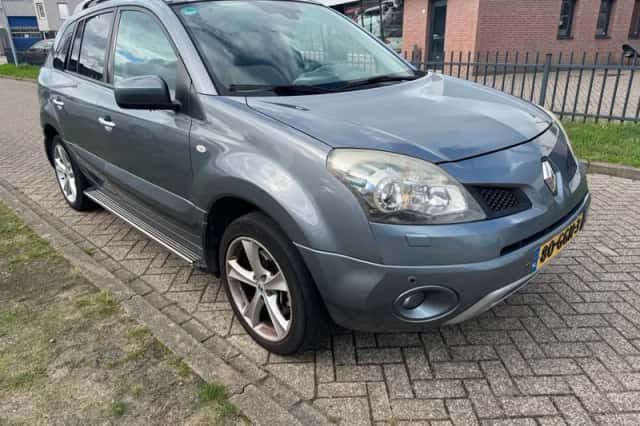 Renault Koleos (2008) thumbnail 6