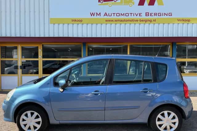 Renault Grand Modus (2011) thumbnail 2