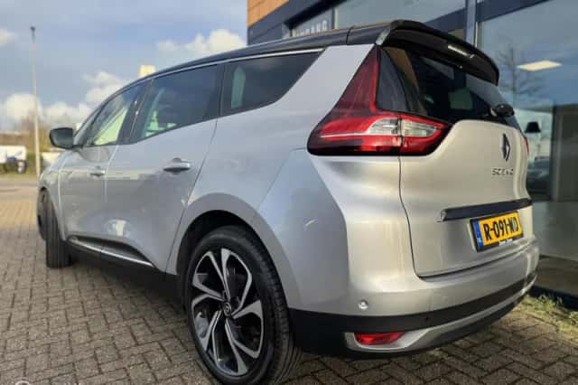 Renault Grand Scénic (2020) thumbnail 4