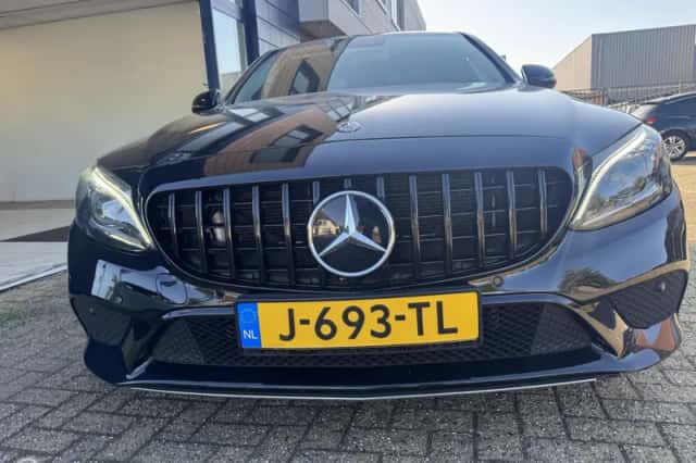 Mercedes-Benz C-Klasse (2019) thumbnail 5