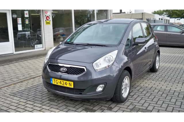 Kia Venga (2012) thumbnail 1