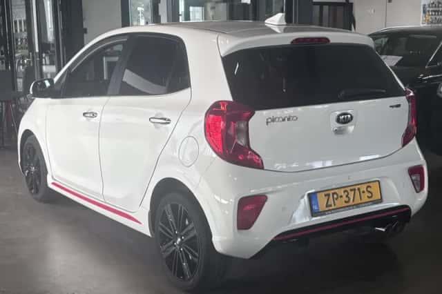 Kia Picanto (2019) thumbnail 3