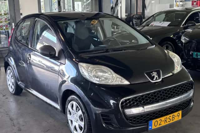 Peugeot 107 (2011) thumbnail 6