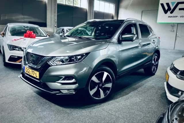 Nissan Qashqai (2016) thumbnail 3