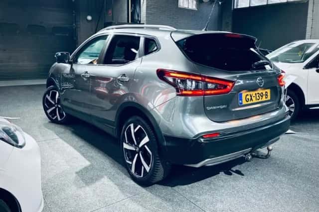 Nissan Qashqai (2015) thumbnail 6