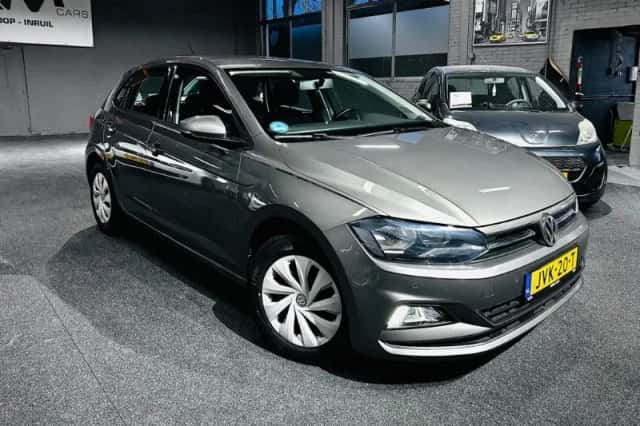 Volkswagen Polo (2019) thumbnail 1