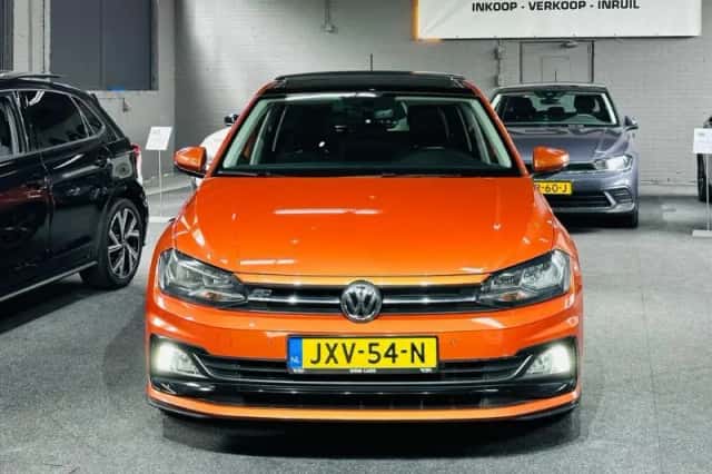 Volkswagen Polo (2019) thumbnail 2