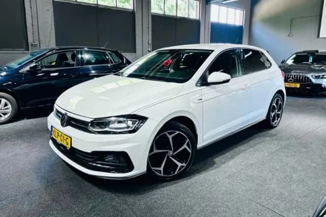 Volkswagen Polo (2018) thumbnail 3