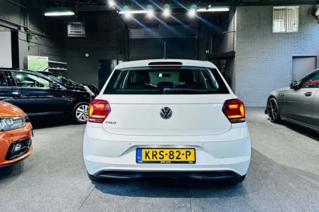Volkswagen Polo (2018) thumbnail 5