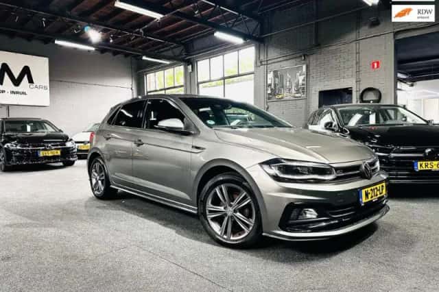Volkswagen Polo (2018) thumbnail 1