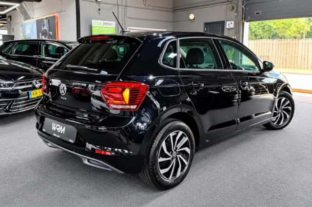 Volkswagen Polo (2019) thumbnail 4