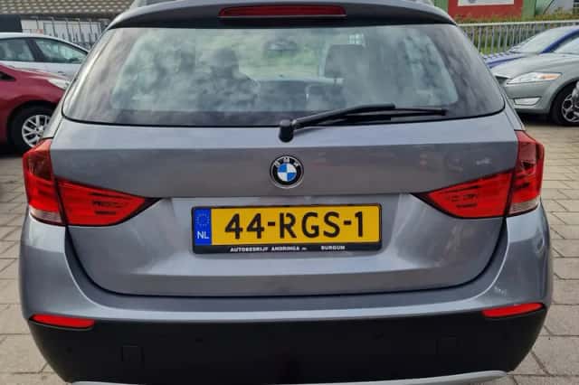 BMW X1 (2011) thumbnail 5