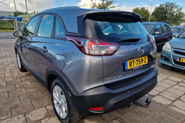 Opel Crossland X (2018) thumbnail 4