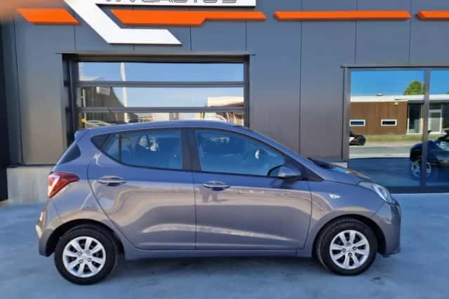 Hyundai i10 (2018) thumbnail 3