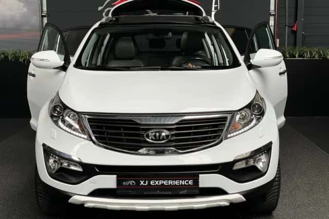 Kia Sportage (2010) thumbnail 1