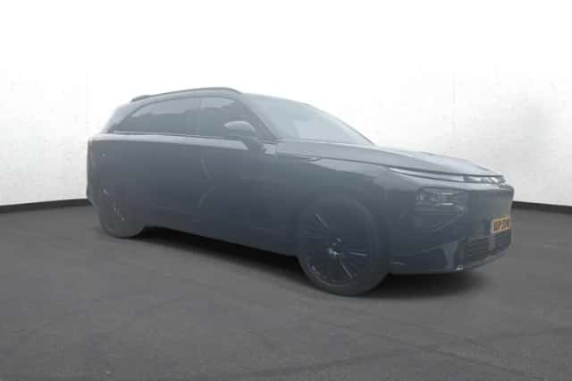 XPENG G9 (2026) thumbnail 2