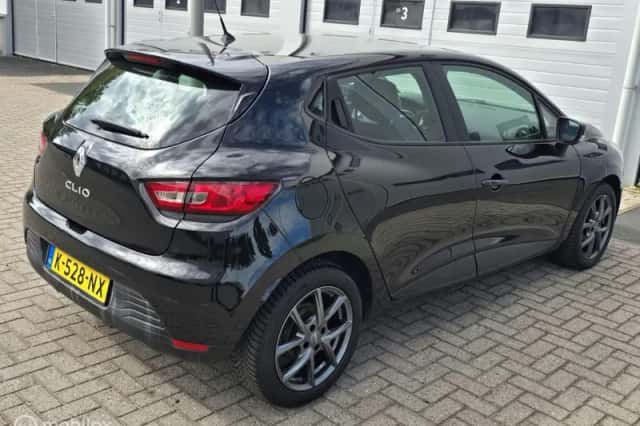 Renault Clio (2013) thumbnail 4