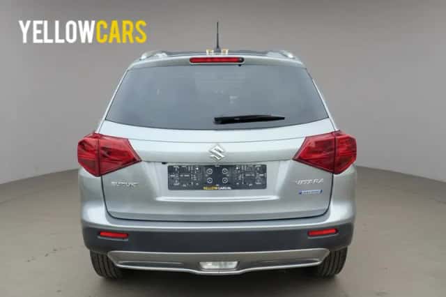 Suzuki Vitara (2020) thumbnail 6