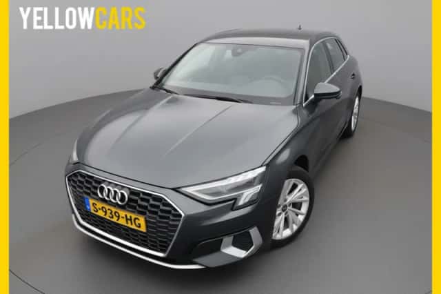 Audi A3 (2023) thumbnail 1