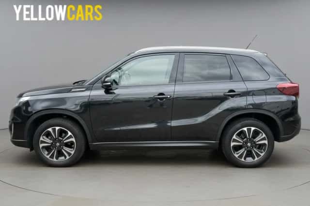 Suzuki Vitara (2022) thumbnail 5