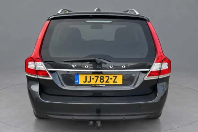 Volvo V70 (2016) thumbnail 6