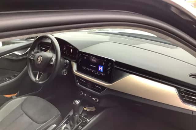 Škoda Kamiq (2020) thumbnail 5