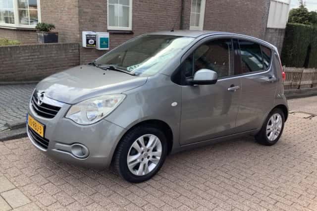 Opel Agila (2011) thumbnail 1