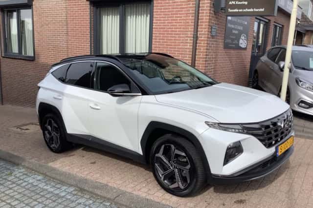 Hyundai Tucson (2023) thumbnail 1