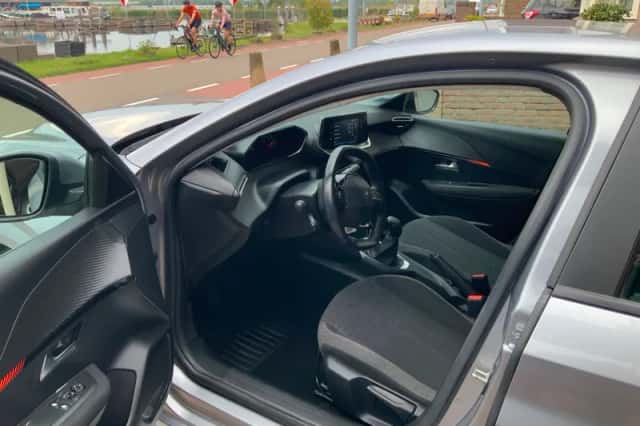 Peugeot 208 (2021) thumbnail 6